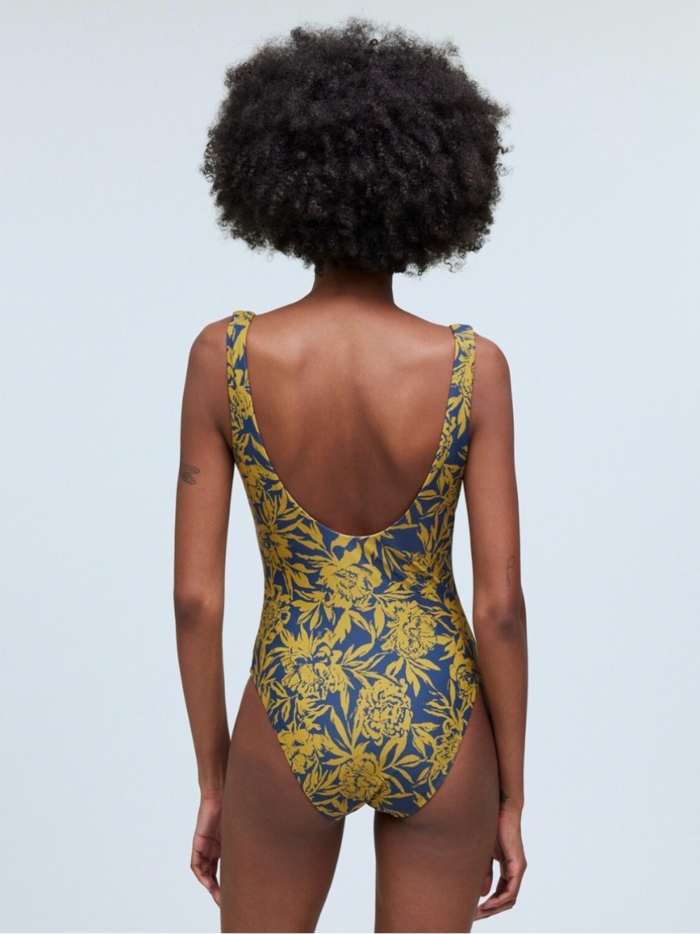 NWT Madewell Scoop-Neck One-Piece Swimsuit in Floral Medium - Picture 2 of 5